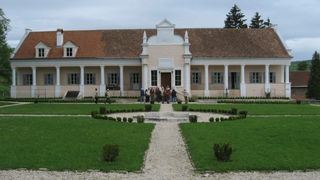 C&acirc;te proprietăți are Prințul Charles &icirc;n Rom&acirc;nia?