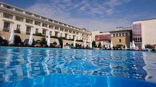 hotelul lui gică hagi de la mamaia