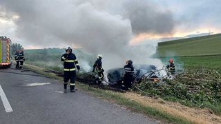 VIDEO | Un tânăr din Iași a murit carbonizat în propria mașină