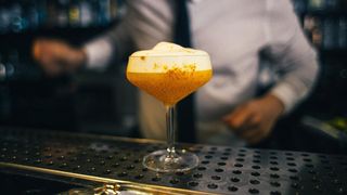 VIDEO - Un studiu recent arată că angajații din turism din România au salarii de 5 ori mai mici decât în străinătate