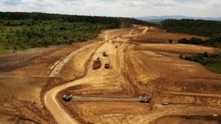 VIDEO - Autostrada Transilvania are tot mai multe probleme. În Vestul țării au fost inaugurați doar 5 kilometri