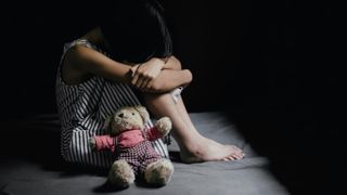 O mamă este cercetată penal pentru că fetița sa a luat o supradoză de sirop anti febră. Minora a ajuns pe mâna medicilor