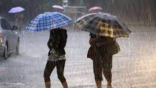 VIDEO - Cod galben de ploi și vreme severă în jumătate de țară