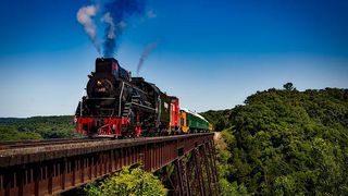 3 destinații din Europa în care poți ajunge cu trenul din România