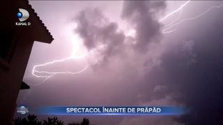 Spectacol &icirc;nainte de prăpăd