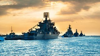 Navele ruseşti s-au retras din apele de coastă din Marea Neagră