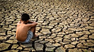 Războiul din Ucraina ucide sute de copii la mii de kilometri distanță