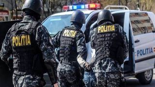 Trei bărbați din Constanța sunt cercetați pentru trafic de droguri