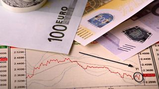 Curs valutar azi, 9 iunie 2022. Ce se &icirc;nt&acirc;mplă cu euro la casele de schimb valutar?