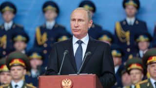 Putin a spus că seamănă cu Petru cel Mare. Dictatorul susține că Rusia &icirc;și ia &icirc;napoi teritoriile cum a făcut țarul cu suedezii