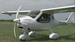 VIDEO | Un hobby modern! Tot mai mulți rom&acirc;ni investesc &icirc;n avioane de mici dimensiuni