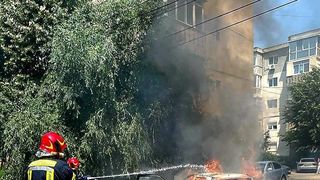 masina-in-flacari-la-giurgiu