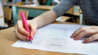 Edu.ro Evaluare Națională 2022. Subiectele la Limba Română le dau bătăi de cap elevilor. Barem de corectare