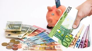 Curs valutar BNR azi, 15 iunie 2022. La ce valoare a ajuns euro? Anunțul oficial