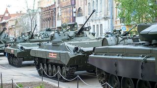 Bilanț sumbru venit de la Kremlin: Armata rusă ar fi ucis aproape 2.000 de combatanţi străni în Ucraina