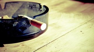 O fabrică de ţigări care funcţiona ilegal a fost descoperită de inspectorii ANAF în judeţul Buzău