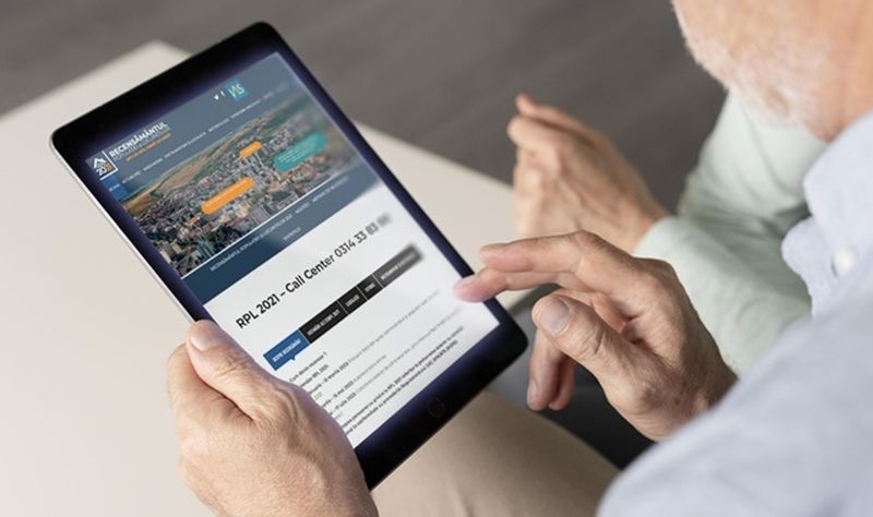 autorecenzare invalidata