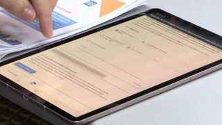 autorecenzare invalidata