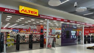 A început programul național Rabla pentru electrocasnice! Vino cu voucherul Rabla AFM la Altex și Media Galaxy ca să îți schimbi aparatele vechi cu unele noi!