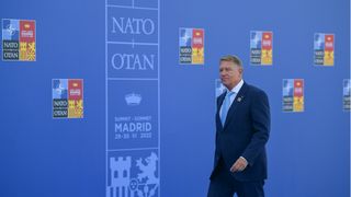 summit nato klaus iohannis