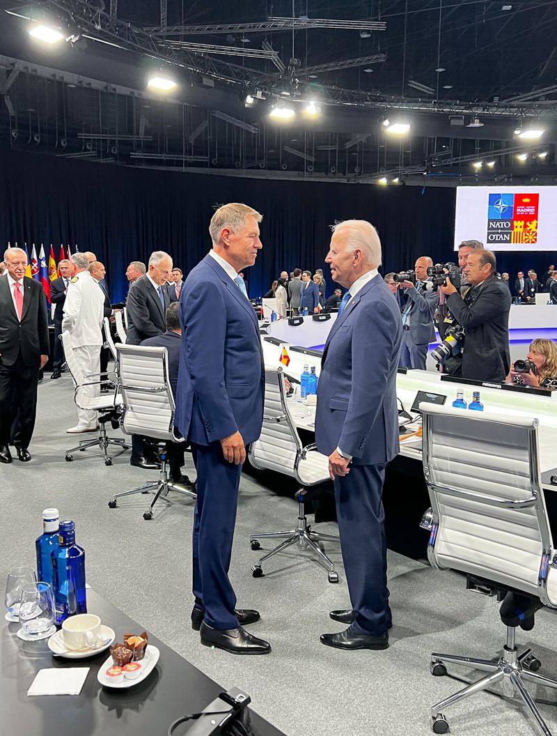 joe biden iohannis summit nato madrid 