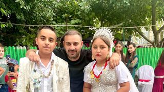 Mireasa anului la doar 11 ani. Un cuplu de tineri căsătoriți au făcut senzație în mediul online