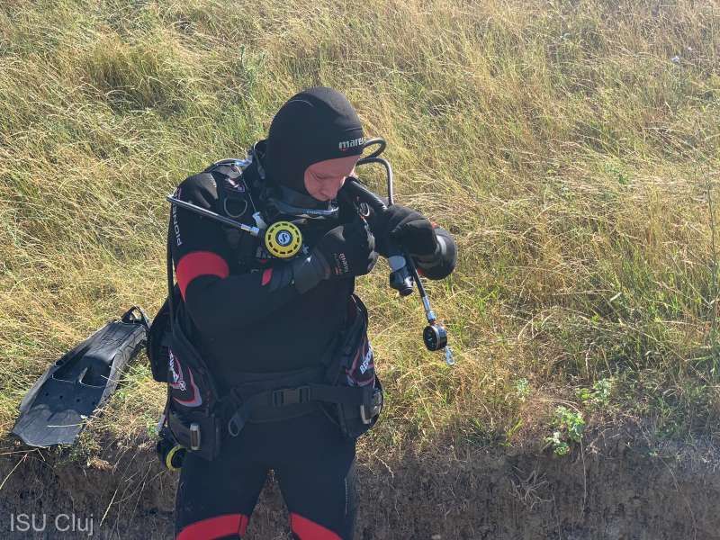 Tragedie în Cluj: Un tânăr a murit înecat lacul Țaga Mare. Scafandri l-au găsit după o zi întreagă de căutări