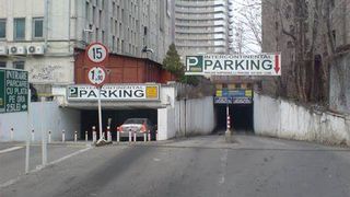 Care este prețul pe care primăria Capitalei îl va plăti pentru cele 17.000 de locuri de parcare