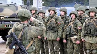 Care este povestea tinerilor din Belarus care luptă în armata Ucrainei:  "Nu voi mai putea să mă întorc în serviciul activ, ca înainte''