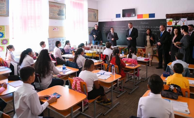 Admitere liceu 2022: Elevi în clasă