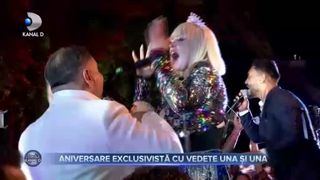 Aniversare exclusivistă cu vedete una și una