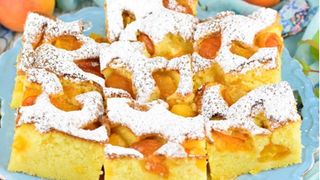 Prăjitură cu caise: O reţetă delicioasă de vară