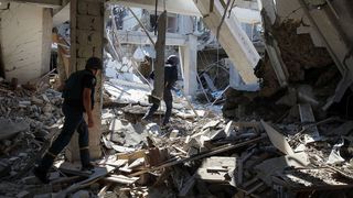 Război Rusia - Ucraina, ziua 134. Universitatea din Harkov, distrusă de un atac cu rachete al rușilor. "Este definiția barbariei", spune Zelenski