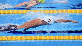 David Popovici, poveste de film: Cum s-a apucat de înot?