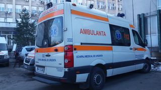  Un angajat a murit după ce i s-a făcut rău pe șantier