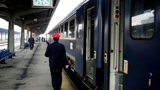 Un tânăr a fost găsit cu droguri în tren spre mare