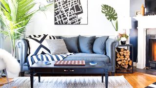 Află care sunt cele mai populare culori pentru canapele și colțare în sezonul vară-toamnă