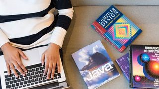 Ce salariu are un programator în 2022?