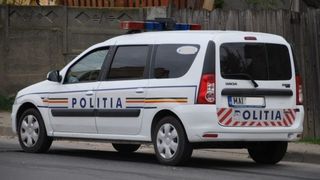 Fata de 13 ani, ucisă petrecerea de pietoni, a fost &icirc;nmorm&acirc;ntată. Mai mulți polițiști au fost bătuți