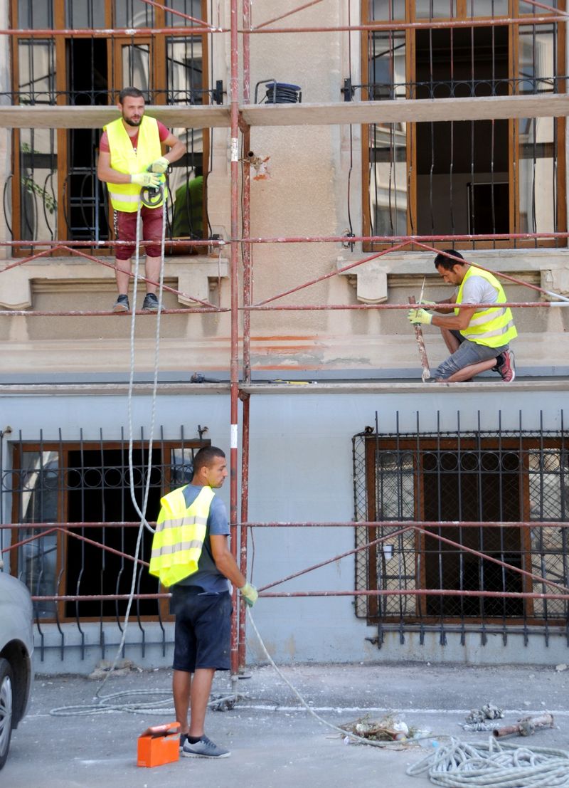 Au început lucrările de consolidare și modernizare la Colegiul Național Mihai Eminescu