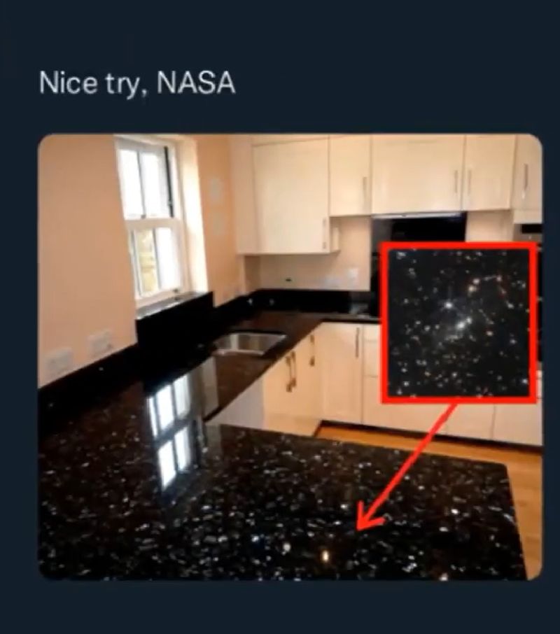 Meme-uri fotografii telescop James Webb