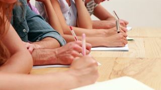 Contestaţii Definitivat 2022: C&acirc;nd se depun cererile pentru contestarea notelor?