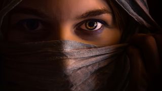 Moarte misterioasă a două surori saudite, găsite fără viață în camere diferite ale casei lor