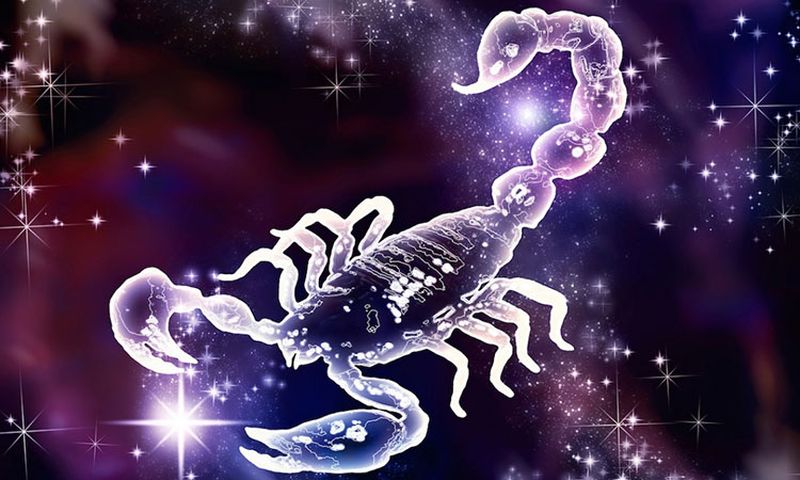 Horoscop august 2022 Scorpion