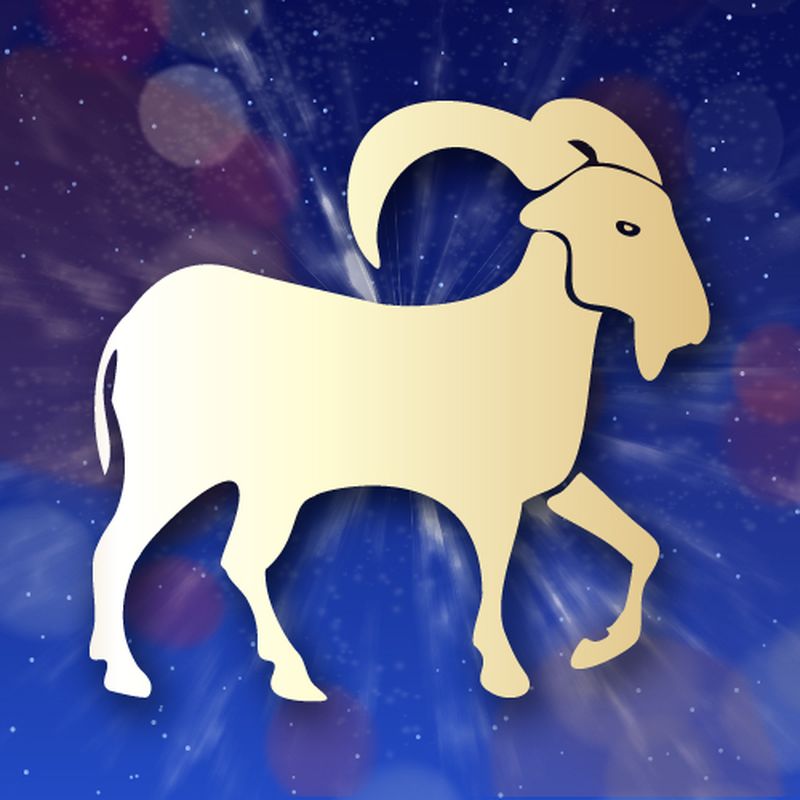 Horoscop august 2022 Capricorn