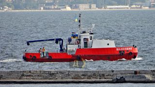 O navă ucraineană a sărit în aer la Gurile Dunării