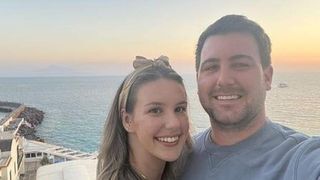 400 de euro pentru o gustare, pe o plajă din Grecia. Doi tineri au povestit ce au pățit în vacanță