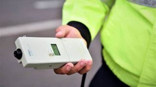 Un bărbat de 67 de ani din Focșani a fost prins de două ori beat la volan în aceeași zi