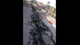 VIDEO | Strada Democrației din Mărășești s-a prăbușit, &icirc;n urma avariei produse la rețeaua de apa