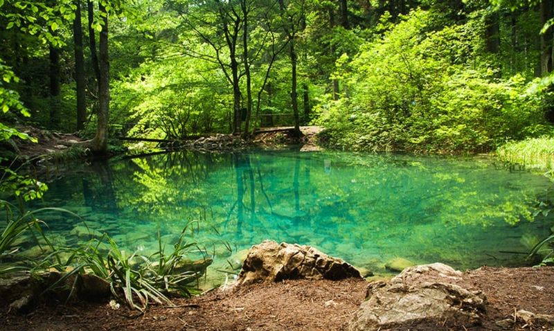 7 lacuri superbe din România. Atrag turiștii ca un magnet